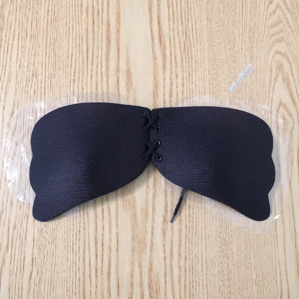 NEW! Backless, Strapless Self-adhesive Bra Black A-B Cup